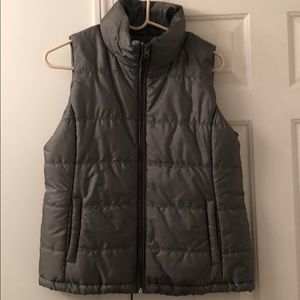 New York & Company Puffer Vest